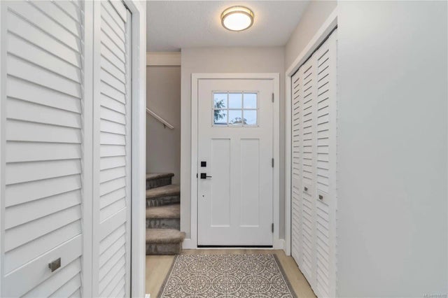 5 of 36 - 7004 Wallace Dr, Central Saanich, BC