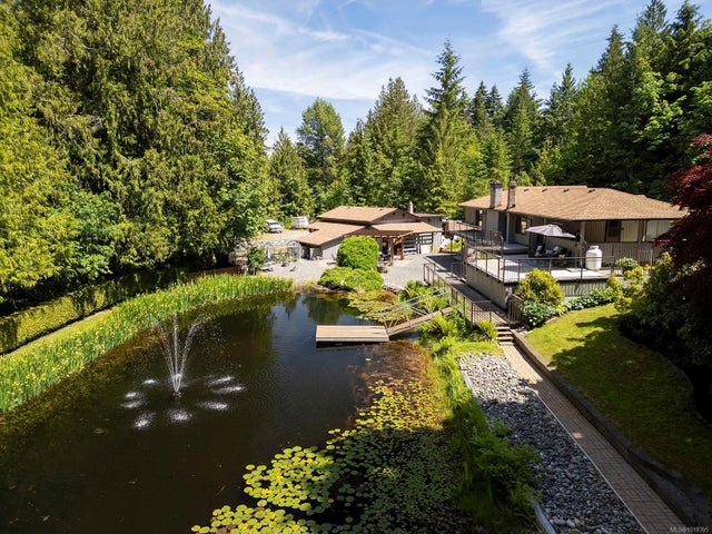 1 of 41 - 970 Mclean Rd, Qualicum Beach, BC