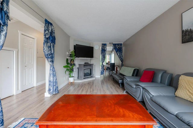 5 of 55 - 644 Nova St, Nanaimo, BC