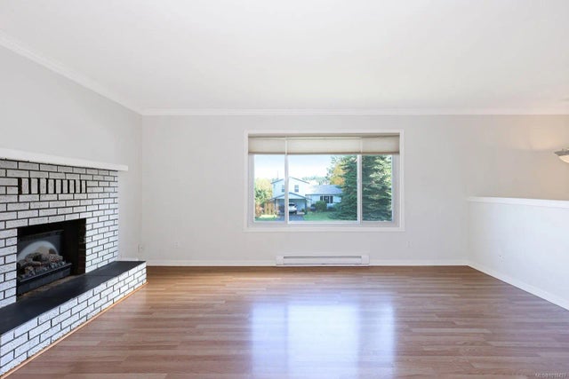 5 of 36 - 667 Torrence Rd, Comox, BC