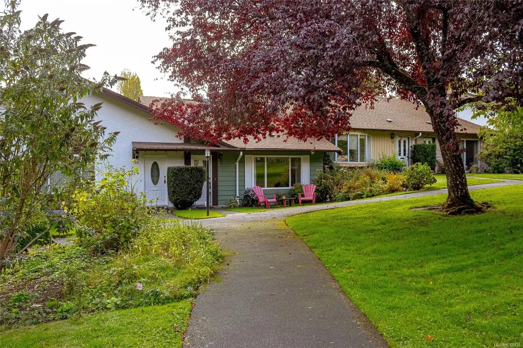 278 Island Hwy 19, View Royal