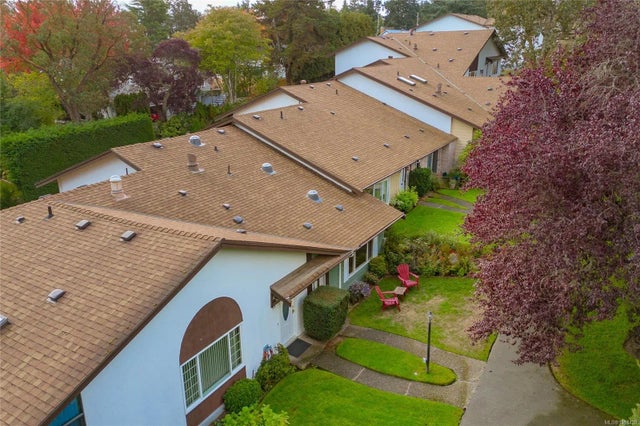 2 of 31 - 278 Island Hwy 19, View Royal, BC