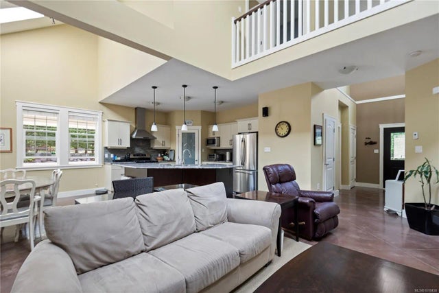 5 of 56 - 10011 Youbou Rd, Youbou, BC