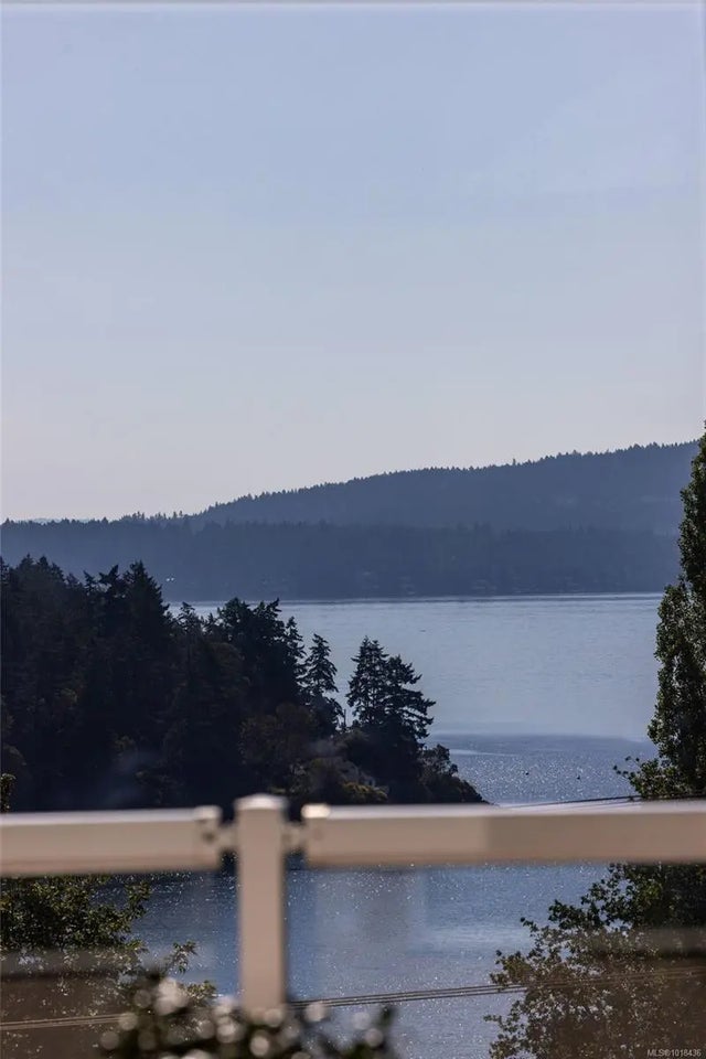 4 of 38 - 2894 Horton Rd, Mill Bay, BC