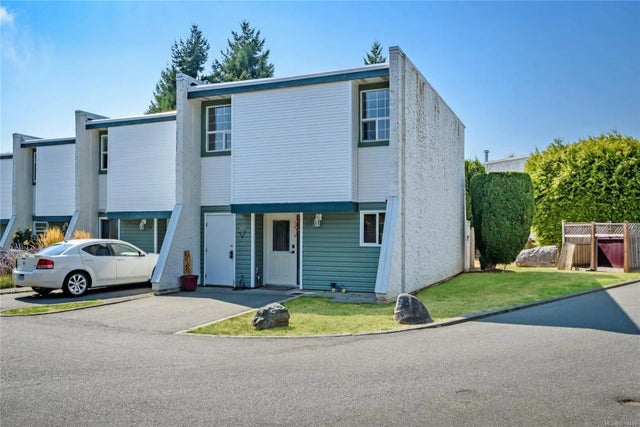 2 of 41 - 1957 Guthrie Rd 37, Comox, BC