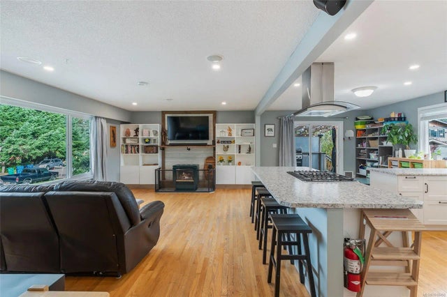 5 of 66 - 5523 Fernandez Pl, Nanaimo, BC