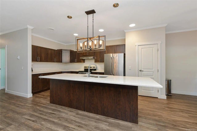 2 of 37 - 17 Saanich Ridge Dr, Central Saanich, BC