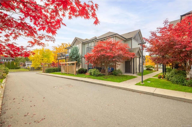 3 of 37 - 1004 Cassell Pl, Nanaimo, BC