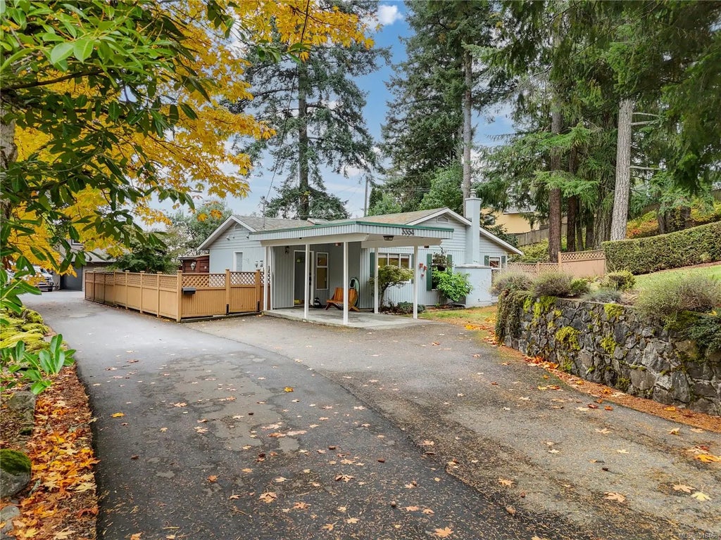 3354 Fulton Rd, Colwood