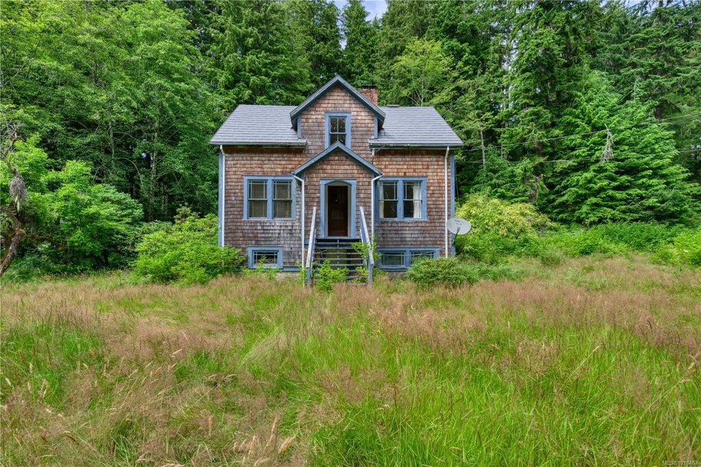 W580 Quatsino Rd, Quatsino