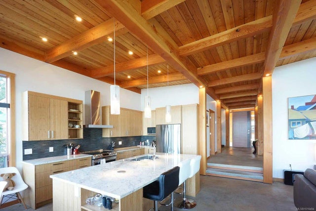 3 of 20 - 3870 East Rd, Denman Island, BC