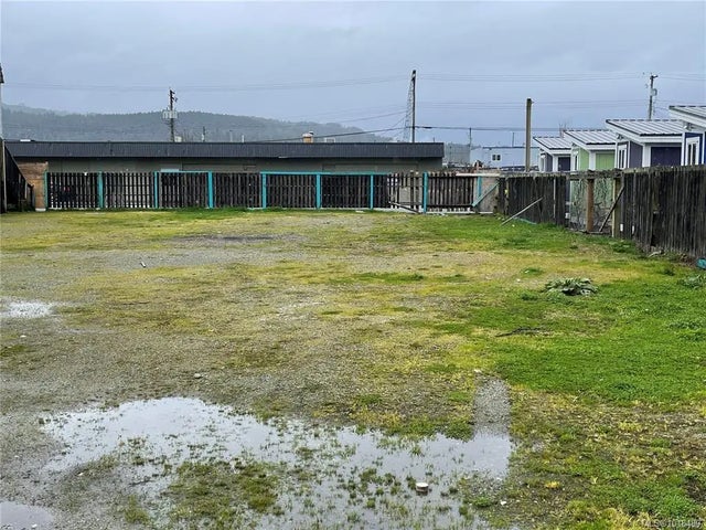 3 of 3 - 3629/3633 4th Ave, Port Alberni, BC