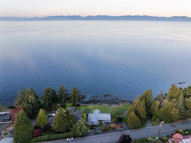 4 of 70 - 5020/5010 Fillinger Cres, Nanaimo, BC