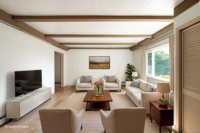 4 of 32 - 280 King George Terr, Oak Bay, BC