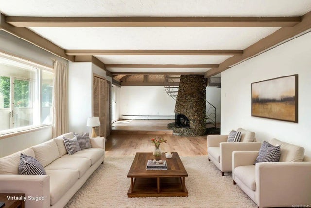 5 of 32 - 280 King George Terr, Oak Bay, BC