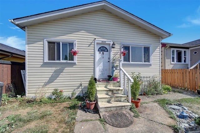 4 of 20 - 3645 14th Ave, Port Alberni, BC