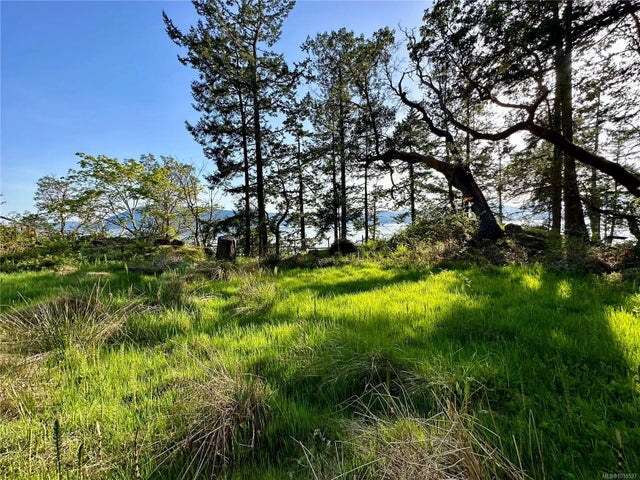 4 of 14 - Lot 11 Mountain Park Dr, Salt Spring, BC