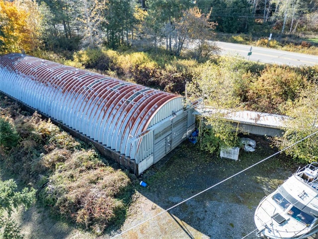 5 of 38 - 4976 David Rd, Royston, BC