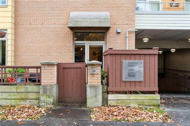 1 of 33 - 1035 Sutlej St 105, Victoria, BC