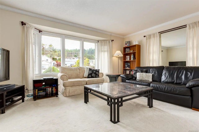 3 of 55 - 5902 Beacon Pl, Nanaimo, BC