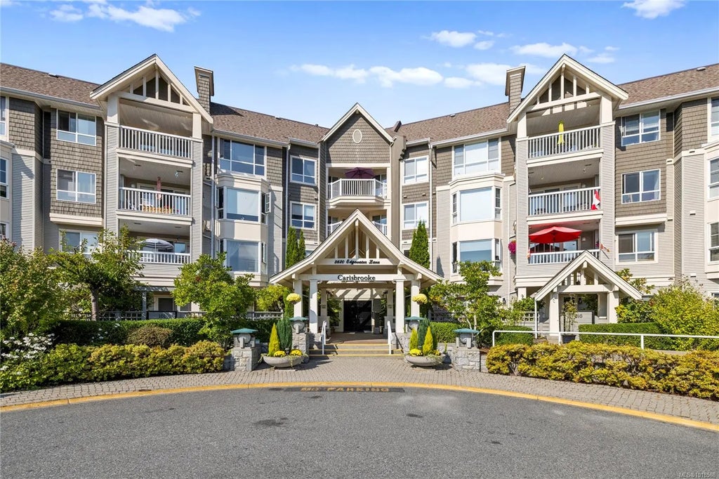 5620 Edgewater Lane 307, Nanaimo