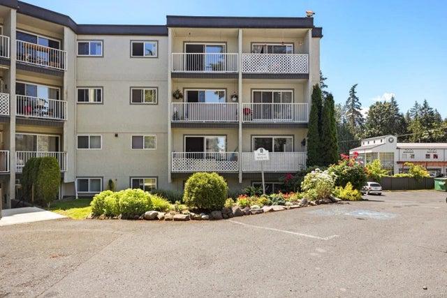 2 of 21 - 3040 Pine St 112, Chemainus, BC