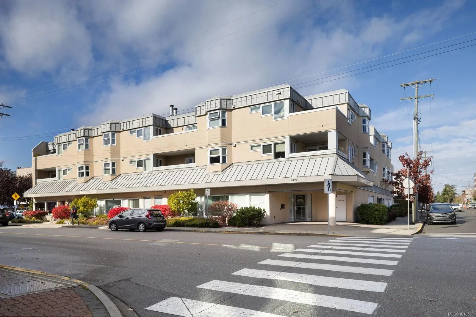 Homes for Sale located at 2490 Bevan Ave 204, in the city of Sidney, BC V8L 5C6