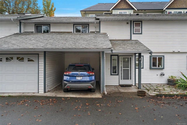 1 of 18 - 2871 Peatt Rd 4, Langford, BC