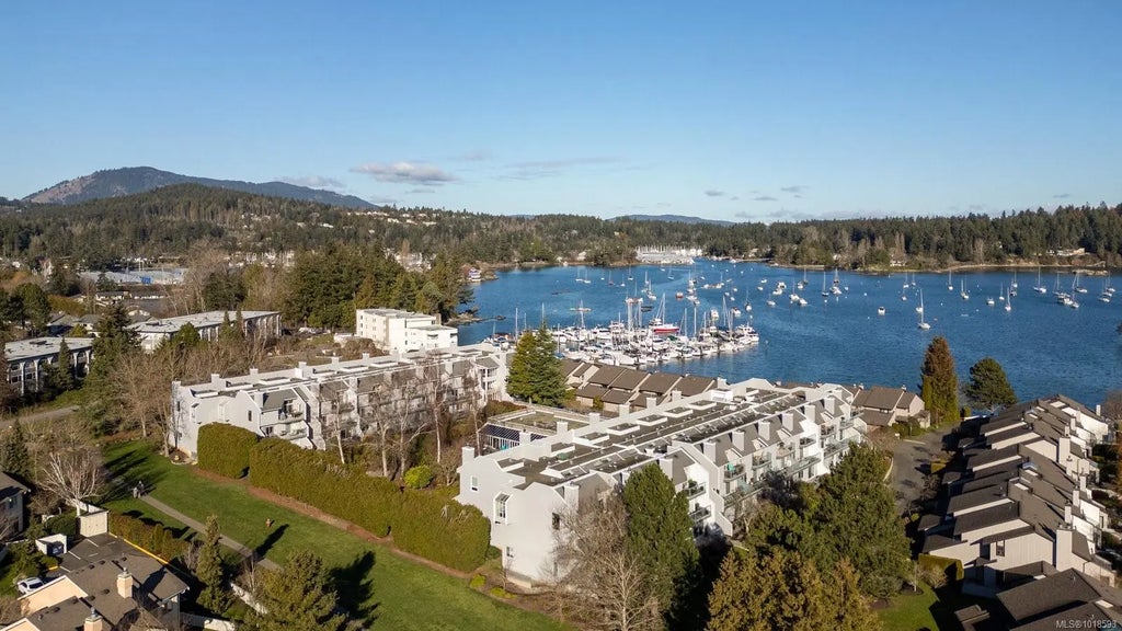 10459 Resthaven Dr 312, Sidney