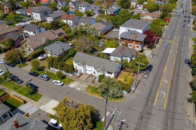 5 of 61 - 1060+1062 Queens Ave, Victoria, BC