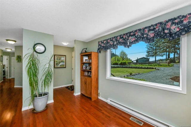 4 of 89 - 4759 Yellow Point Rd, Ladysmith, BC