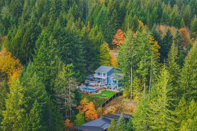 1 of 39 - 10550 Asher Rd, Port Alberni, BC