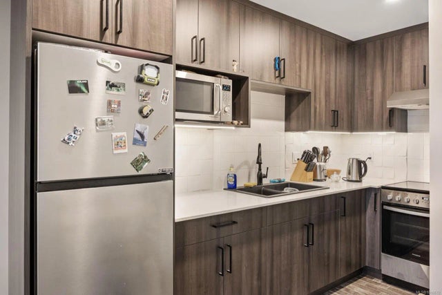 5 of 22 - 375 21st St 6, Courtenay, BC