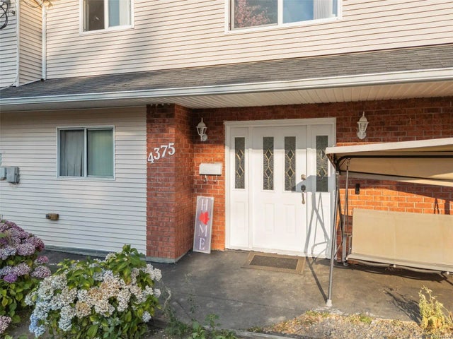 3 of 56 - 4375 Viewmont Ave, Saanich, BC