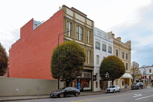 1 of 49 - 1407 Government St 302, Victoria, BC