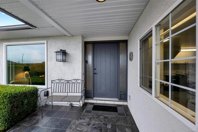 4 of 42 - 6107 Denali Dr, Duncan, BC