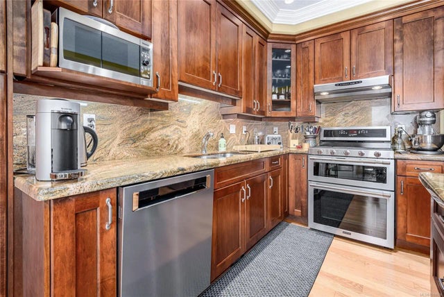 4 of 34 - 3666 Royal Vista Way 232, Courtenay, BC