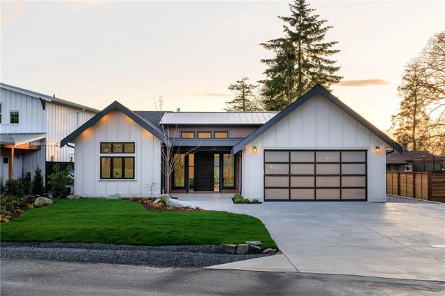 3 of 45 - 10210 Tsaykum Rd, North Saanich, BC