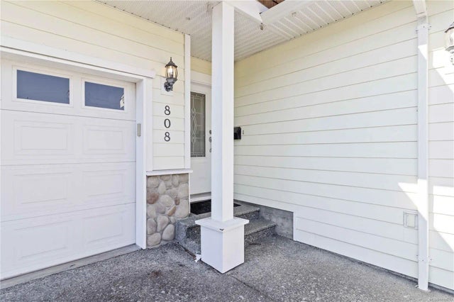 4 of 71 - 808 Jagdeep Pl, Saanich, BC