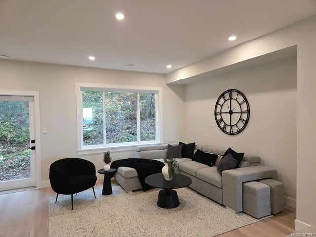 5 of 26 - 493 Delora Dr, Colwood, BC