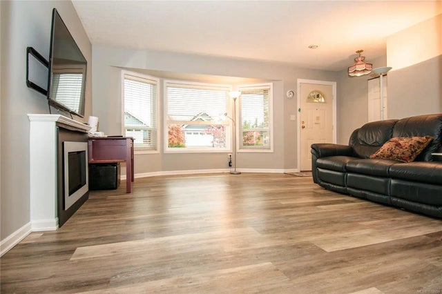 3 of 21 - 290 Renz Rd, Parksville, BC