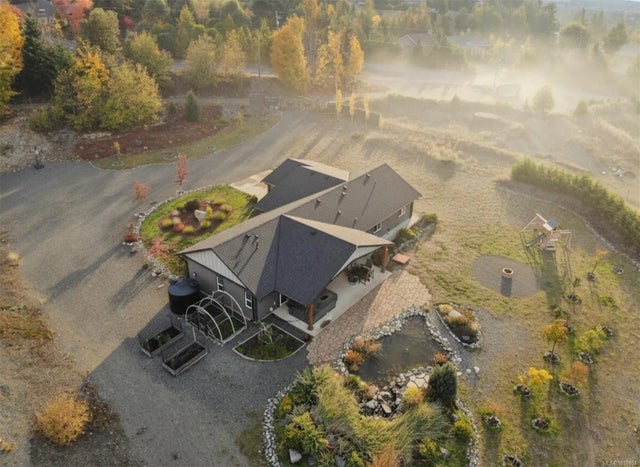 4 of 46 - 1700 Warn Way, Qualicum Beach, BC