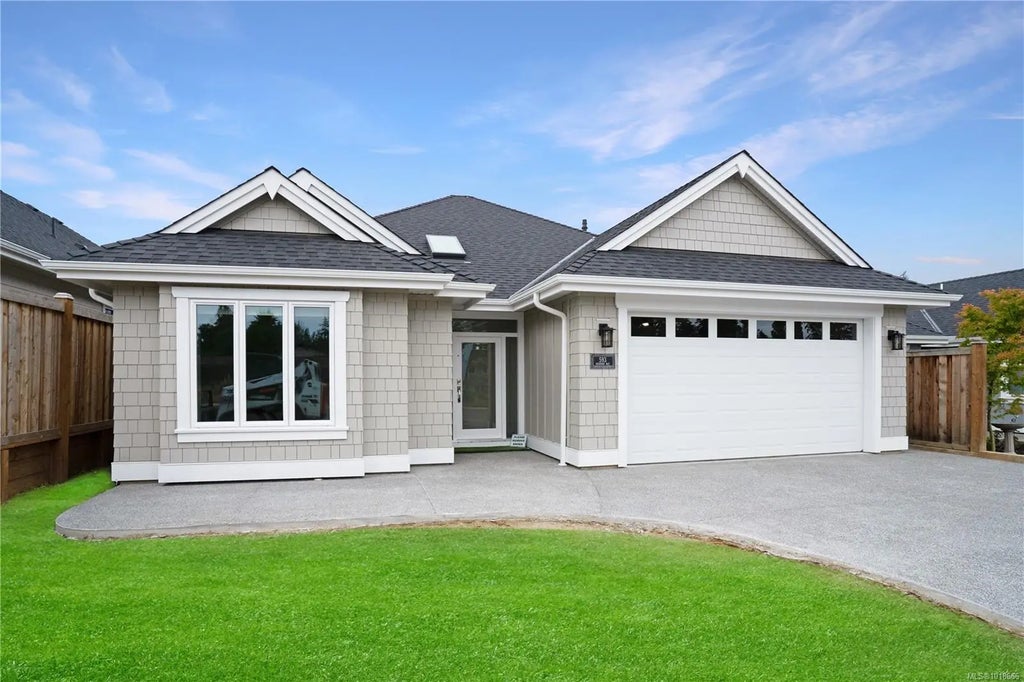 612 Rainbow Way, Parksville