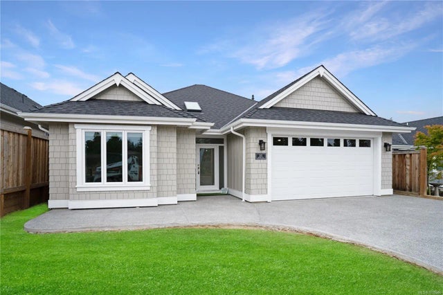 612 Rainbow Way, Parksville