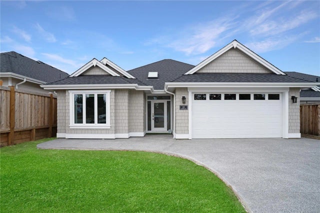 2 of 26 - 612 Rainbow Way, Parksville, BC