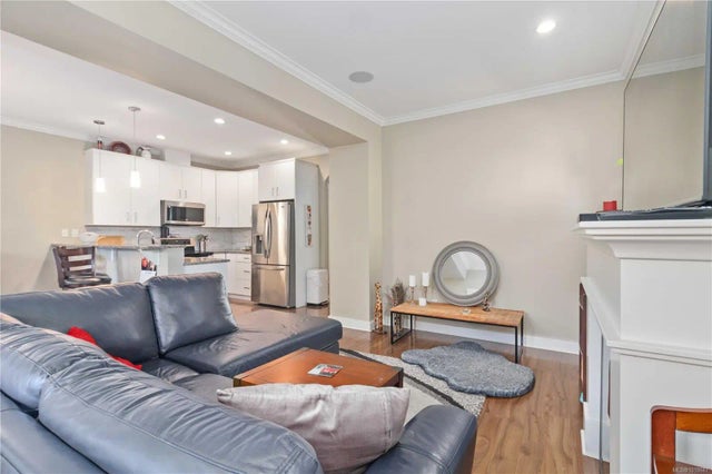 3 of 18 - 3100 Langford Lake Rd, Langford, BC