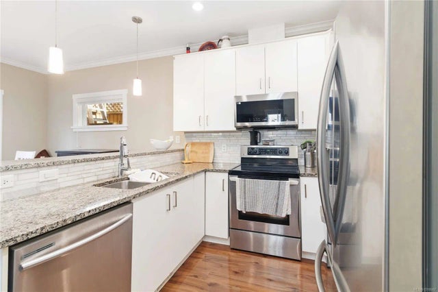 5 of 18 - 3100 Langford Lake Rd, Langford, BC