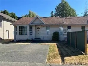 1250 Stewart Ave A, Courtenay