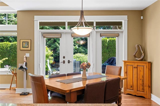 3 of 38 - 649 Eaglewood Crt, Qualicum Beach, BC