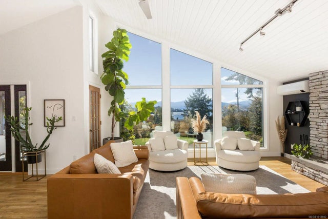 3 of 59 - 11321 Chalet Rd, North Saanich, BC